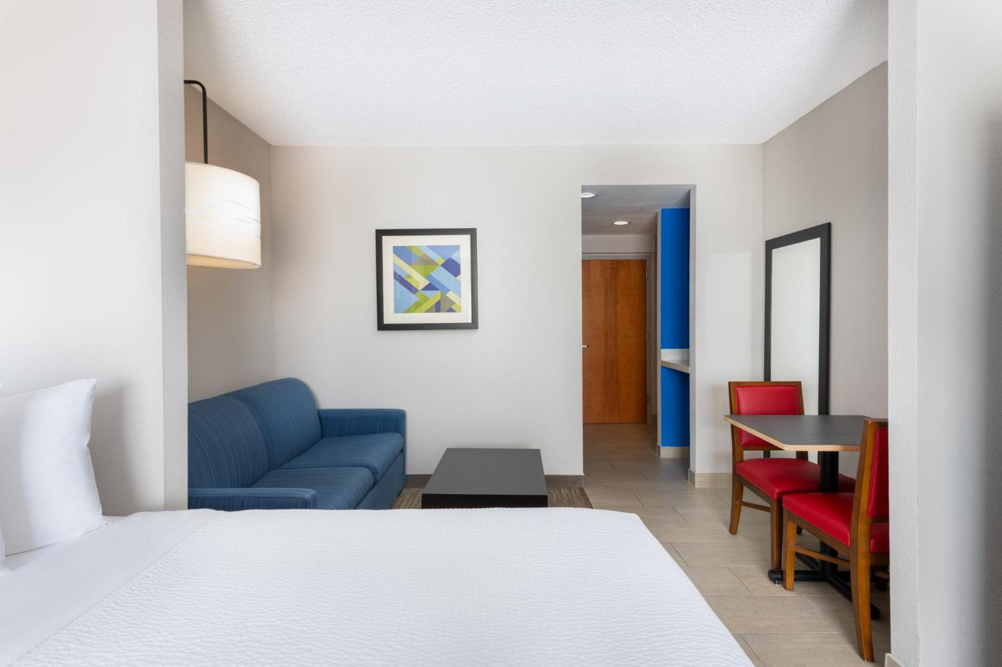 Holiday Inn Express - Spring Hill By Ihg Dış mekan fotoğraf