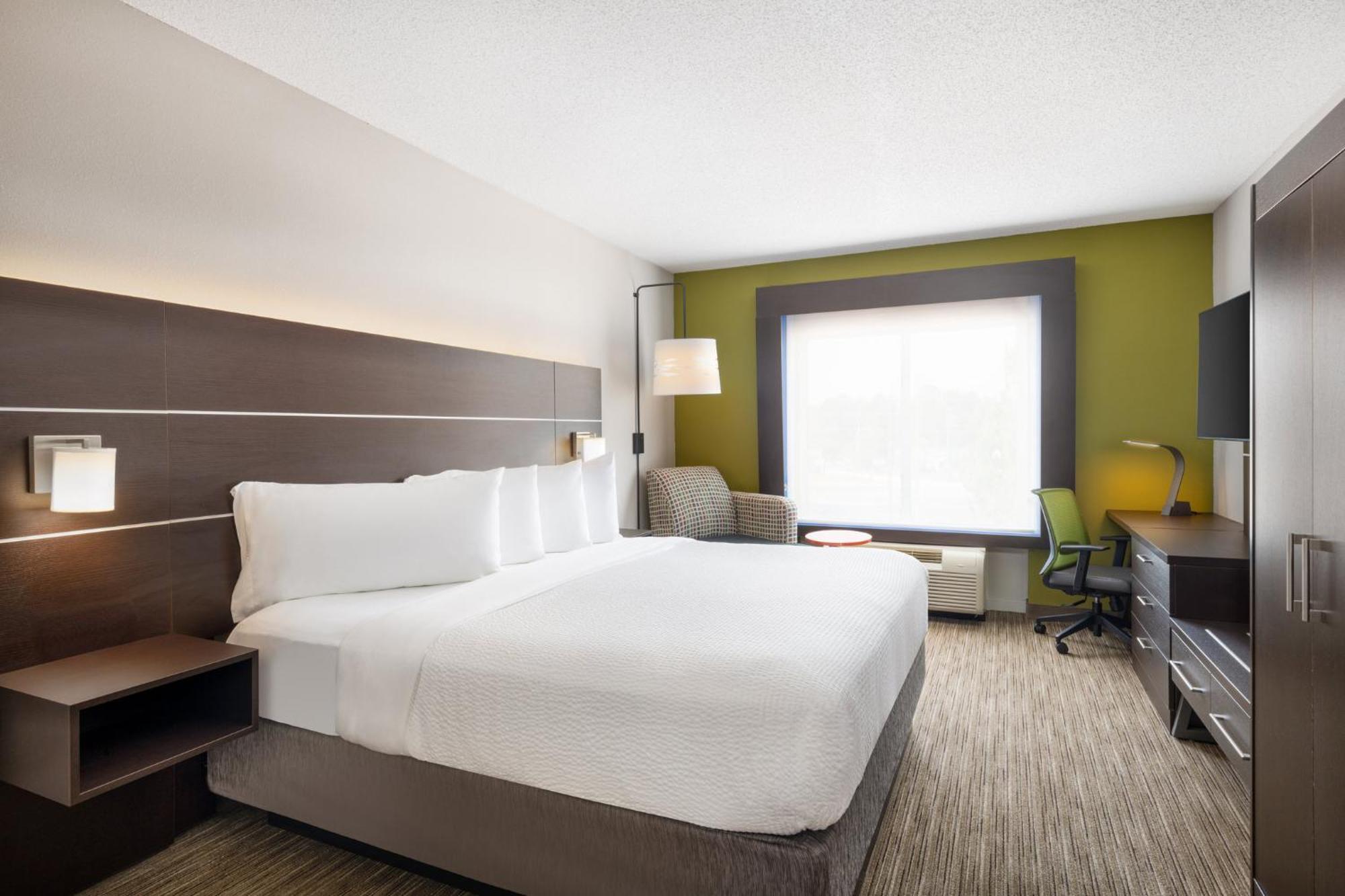 Holiday Inn Express - Spring Hill By Ihg Dış mekan fotoğraf